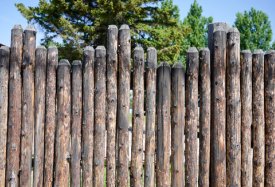 Choosing a Front Yard Fence Style